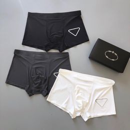 2021 designer underpants womens boxer briefs mens underpant 100%cotton breathable 3 pieces box sexy comfortable cute couple with b342A