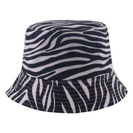 2020 New Fashion Reversible Black White Striped Zebra Print Bucket Hats For Women Gorras Fisherman Caps Summer G220311