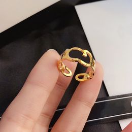 -Gold placcato Semplice lettera Anello Designer Fashion Charms Apertura Apertura Anelli per la festa di nozze Vintage Finger Ring Costume Jewelry Lover regalo