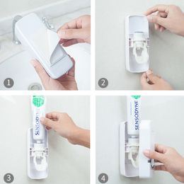 XUNZHE Fully Automatic Toothpaste Dispenser Lazy dust-proof Toothbrush Rack Tube Press Squeezer For Pasta Bathroom Accessories Y223W