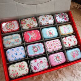 32Pieces/lot Tin Box Holiday Pattern Small Jewellery Needle Storage Boxes House Decoration Collectables Display 210315