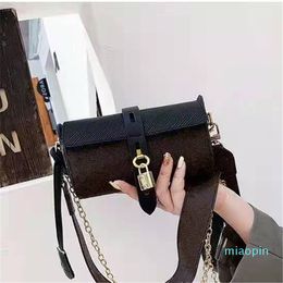 Fashion Women Shoulder Bags PU Leather Luxurys Crossbody Bag Brown Flower Print Totes Handbag High Quality Messager Bags Outdoor Phone Pouch