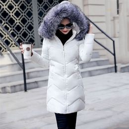 Fur collar winter coat ladies thick warm hooded long jacket women elegant slim white cotton parka outwear DR653 210819