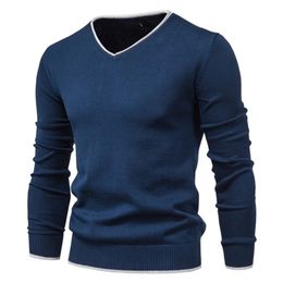 Men Autumn Sweater V-neck Pullovers Fashion 100% Cotton Solid Colour Long Sleeve Slim Sweaters Men Navy Knitwear 211109