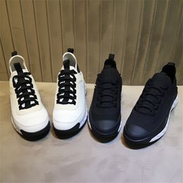 Hot Triple S Designer-Schuhe für Damen, Plateau-Sneaker, schwarz, weiß, Bred-Trainer, modische Sport-Sneaker, Outdoor-Freizeitschuhe