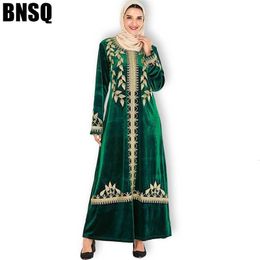 9157 fashionable and dignified large women's Green Embroidered Arabian gold velvet dress (excluding headscarf)