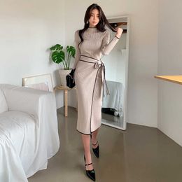 Vintage One-Piece Patchwork Slim Woman Dress Long Sleeve Knitted Midi Dress Women Sweater Knit Dress Elegant Autumn 2021 Clothes Y1006