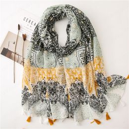 Fashion Cotton Printed Scarf Shawls Women Muslim Hijabs Head Wraps Newest Floral Tassels Scarves Large Size