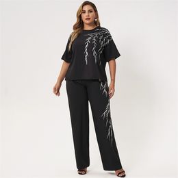Summer Suits Women Black White Bamboo Leaves Embroidery O-neck Short Sleeve Loose T-shirt Casual Trouser 2 Piece Sets 211105
