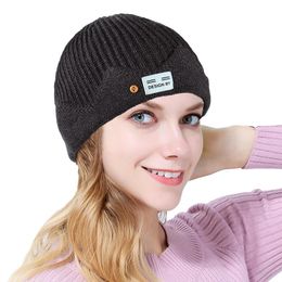 Berets Autumn/Winter Hat Female Bonnet Hijab Course TV Drama Valley Town Men Wind Crown Knitted Cap