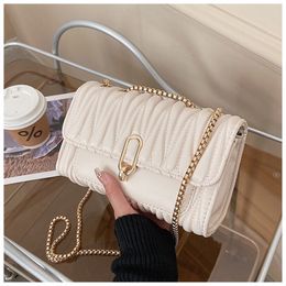 Shoulder Bags Chain Female Bag 2022 Spring Korean Style Western Embroidered Thread Lock Fashion Small Square Leather Crossbody Bags
