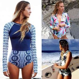 Print Floral Swimsuit Long Sleeve Swimwear Women Bathing Suit Retro Zipper Surfing Swim Wear 210712