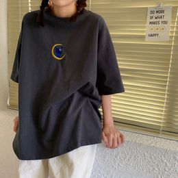 Harajuku Short Sleeve Oversized T-shirt Schoolgirl Ulzzang Loose Tee Korean Retro Cartoon Embroidery Tshirt Summer Women Tops 210310