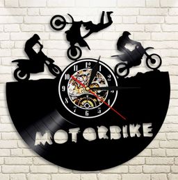 The latest wall clocks, motorcycle train series wall clock with light, home decoration, a variety of styles to choose from