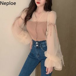 Neploe Retro Lace Patch Knit Blouse Women V Neck Puff Long Sleeve Pullover Blusas Autumn Spring Slim Button Design Shirt 48000 210225