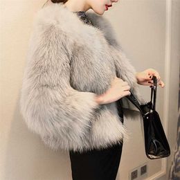 Thick Warm Fur Coat Winter Fashion O-neck Faux Jacket Fluffy Plus Size Solid Colour Elegant Plush Coats Outerwear 211220