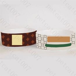 Brand Pet Dog Bowls Feeders Jacquard Letter Pets Ceramic Bowl Fashion Bulldog Teddy Dogs Supplies Two Colours