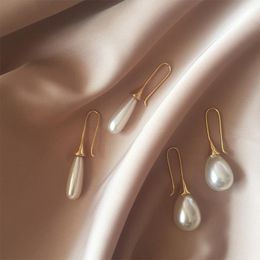 Dangle & Chandelier Vintage Gold Colour Water Drop Shape Pearl Earrings For Women Korean Elegant Pendientes Femme Fashion Party Jewellery