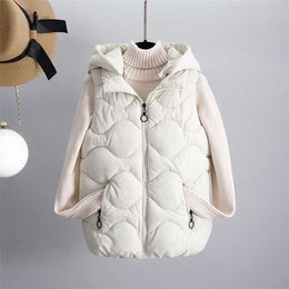 Winter Down Cotton Hooded Short Vest Women Solid Ladies sleeveless Waistcoat Female Quilted Zipper Puffer Jacket 211120