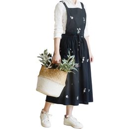 Waterproof Cooking Kitchen Aprons For Woman Dress flower Shop Smock Hairdresser Bib Garden Apron 211222