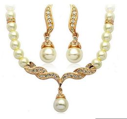 2021 Jewelry Set for Wedding Crystal Rhinestone Tear Drop-Shaped Fashion Jewelry Pearl Necklace pendants Earring Party Jewelry Sets