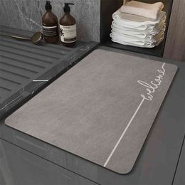 Modern Simple Bath Mat Anti Slip Bathroom Rug Doormats Toilet Entrance Water Absorption Mats Bathroom Quick Drying Bath Mats 210724