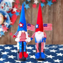 Patriotic Independence Day Gnome Doll Wine Bottle Cover Faceless Doll Champagne Bottle Cover American Independence Day Party Decor