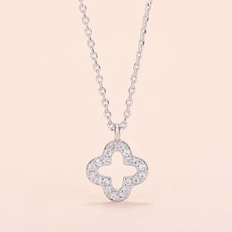 Clover Necklace Female Korean Fashion Simple Lucky Grass Zircon Pendant Clavicle Chain Small Fresh Net Red Jewellery