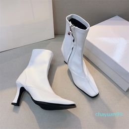2021 elastische Stiefel Modeschuhe Der Fuß fühlt sich sehr bequem an, importierte Lederbasis mit hoher 8 cm Größe 35 bis 40 632