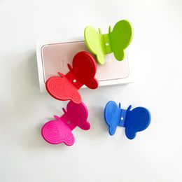 2021 Adorable Butterfly-Shaped Silicone Anti-Scald Device Kitchen Tool Gadget 4 Colours