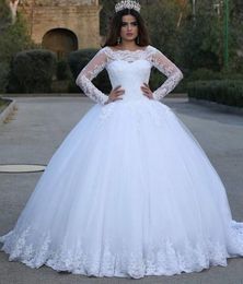 2022 Arabic Dubai White Wedding Dresses Long Sleeves Lace Bridal Gowns Appliques Spring Autumn Chapel Garden Vestidos De Novia Tulle Bride Dress Floor Length