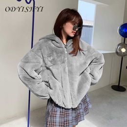 Faux Fur Jacket Women Furry Thick Hooded Baseball Uniform 2021 Winter Casual Loose Short Coat Ladies Luxury Blended Fur Jackets Y0829