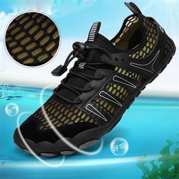 Upstream Shoes Men Barefoot Diving Swimming Water Outdoor Sports Breathable Beach Wading Male Aqua Seaside Sneakers Y0714