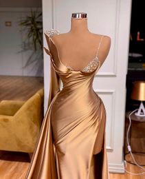 2021 Gold Satin Evening Dresses For Women Beaded High Split Mermaid Prom Party Gowns Long Wrap Formal Robe De Soiree297y