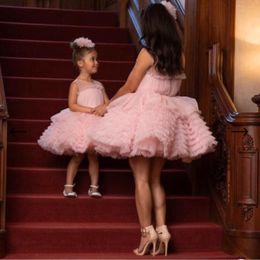 Mother And Daughter Cupcake Pink Flower Girl Dresses For Weddings Jewel Neck Tiered Ruffles Ball Gown Short Litter Girls Pageant Dress Prom Kids Communion Gowns