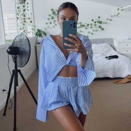 New Striped Women's Office Suit Casual Turn Down Collar Blouse Shirts and Loose Shorts Matching Set Outfits 2021 Summer Fashion Y0702