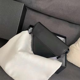 white stripes singles Australia - Handbags fashion bag tote Genuine Leather Shoulder Handbag with letters Ladies 2021 top quality Luxury Designer Bags Size:21x15x4cm