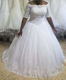 African White Princess A Line Wedding Dresses Floor Length Bridal Gowns 2021 Bateau Neck Half Sleeves Crystals Beads Long Lace Tulle Bride Dress Custom Made