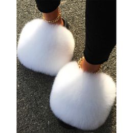 Akexiya 2021 Women's Furry Slippers white Ladies Vogue Hair Fluffy Slides Women's Fur Sliders Flat shoes women Spring summer Y0902