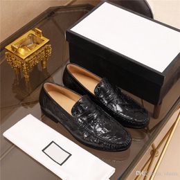 L5 2020 Italian Dress Shoes Men Wedding Party Shoes High Quality Casual Loafer Male Designer Flat Shoes Plus Size 38-45