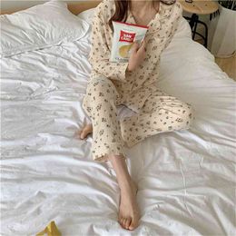 Autumn Winter Crepe Cotton Two Piece Set Sleepwear Women Pyjamas High Quality Pants Home Floral Print Vintage Y106 210830