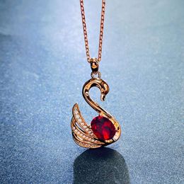 HBP fashion luxury creative new style necklace elegant romantic versatile clavicle chain inlaid with rose gold zircon White Swan Pendant