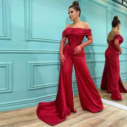 Luxurious Red Formal Dress Women Pants Suit 2022 Satin Off Shoulder Without Sleeves Prom Party Second Reception Wear