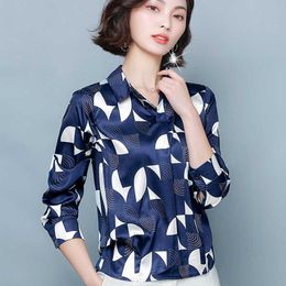 Korean Fashion Women Silk Shirts Woman Satin Blouses Print Shirt Plus Size Blusas Mujer De Moda Femininas Elegante 210531