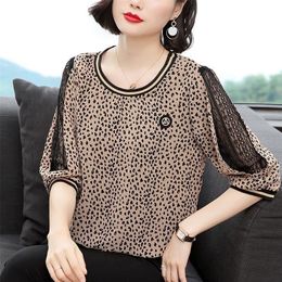 New Women Spring Summer Blouses Shirt Women Casual O-Neck Hollow Out Leopard Blouses Loose Tops High Quality DF3294 210225