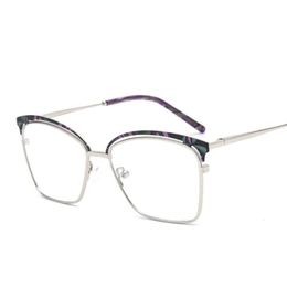 Fashion Sunglasses Frames 80247 Square Metal Glasses Frame Men Women Optical Computer Eyeglasses