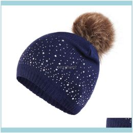 Beanie/Skl Hats Caps Hats, Scarves & Gloves Aessories Women Windproof Knitted Hat Outdoor Gifts Autumn Winter Plush Ball Fashion Rhinestone