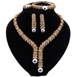 Dubai Gold Colour Fashion Bridal Wedding Earrings Ring Jewellery Set Indian Jewellry Sets Bracelet for Women African Necklace