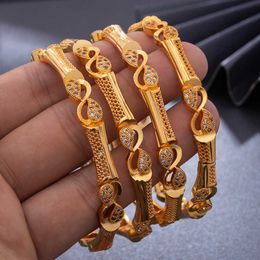 4pcs/lot Trendy Dubai Ethiopian Rhinestone Gold Colour Bangles for Women Girls Wife African Arab Ramadan Wedding Bracelet Jewellery Q0720