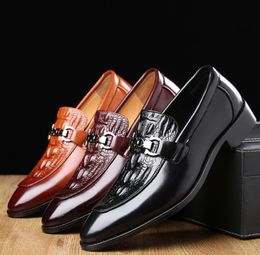 Big Size 37-48 Classic Style Men Oxford designer Shoes Brogue Leather Black Brown Lace up Formal Wedding Office luxurys Dress Shoe